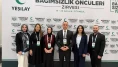 İyileşmenin Emeği Zirvede Sergilendi