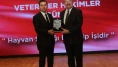 Dünya Veteriner Hekimler Günü'nde Alp Kargı'ya Onur