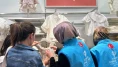 Bayramlık Hediyelerle Gönüllere Dokundular: Çocukların Yüzü İyilikle Güldü