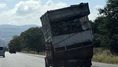 Eğik Taşınan Hurda Kasalar Trafiği Tedirgin Etti