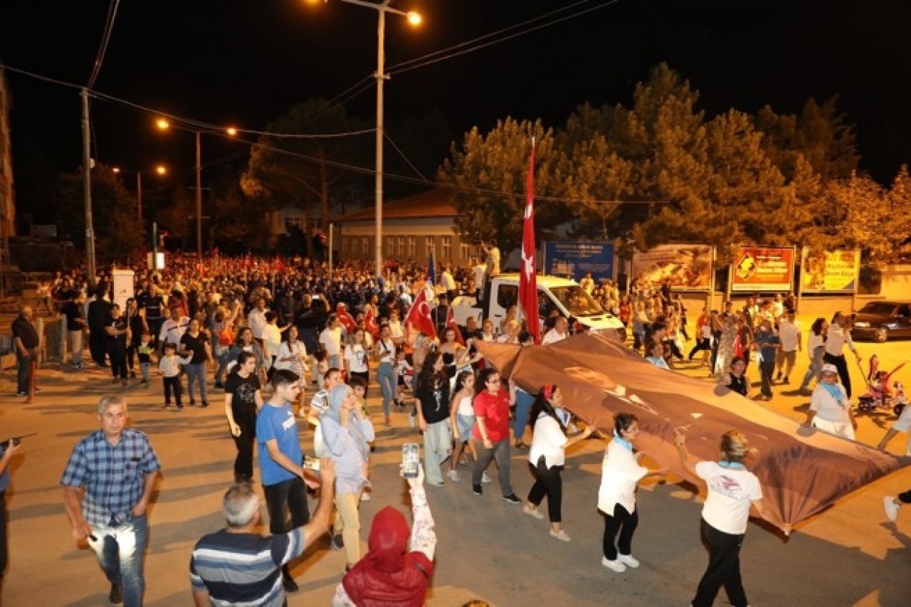 100. YILA YAKIŞIR FİNAL