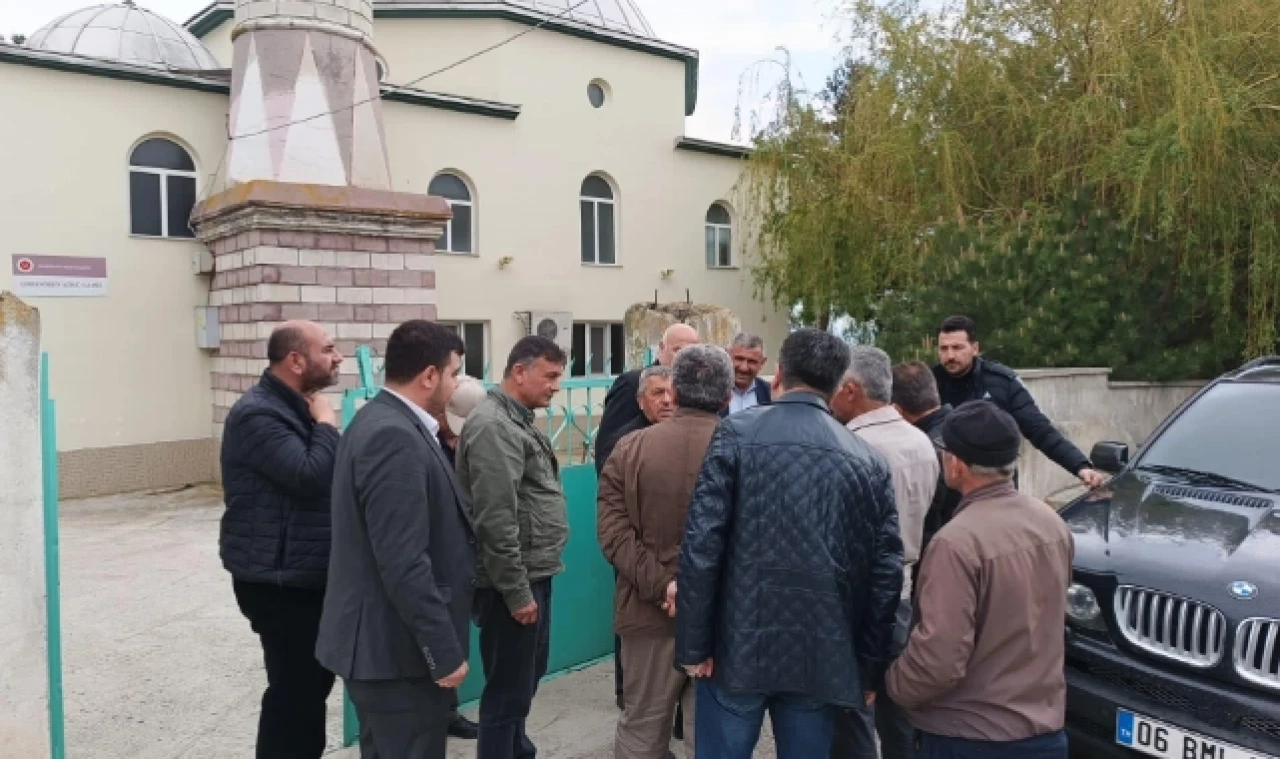 AK GENÇLİK’TEN KÖY ZİYARETLERİ