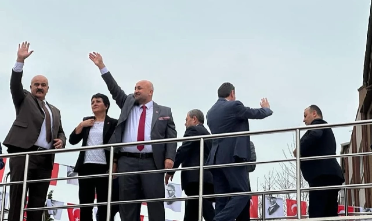 BİRLEŞE BİRLEŞE VE BİRLİKTE KAZANACAĞIZ