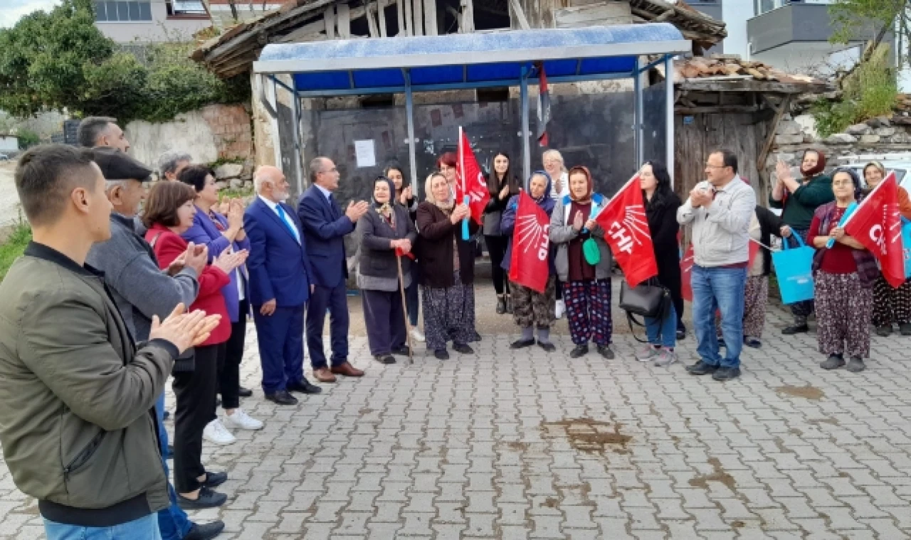 CHP’LİLER AİLE DESTEK SİGORTASINI TANITIYOR