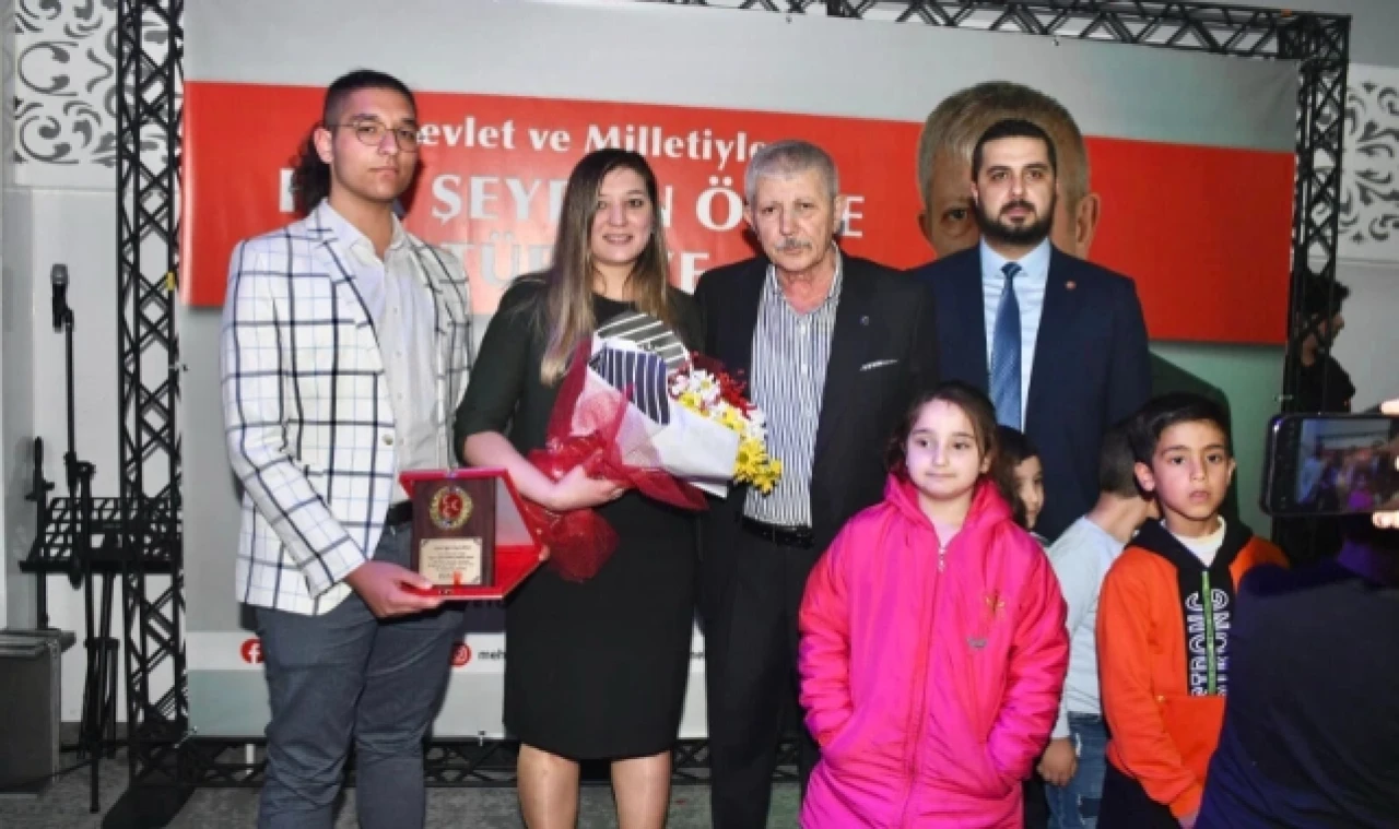 DEPREM BÖLGESİNE YARDIMA GİDEN EN GENÇ GÖNÜLLÜ