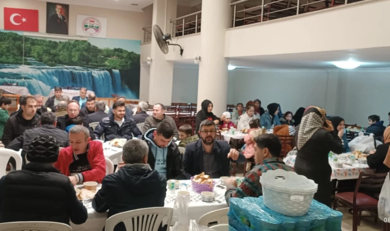 DEVRE KÖYÜ DERNEĞİ İFTAR PROGRAMI DÜZENLEDİ