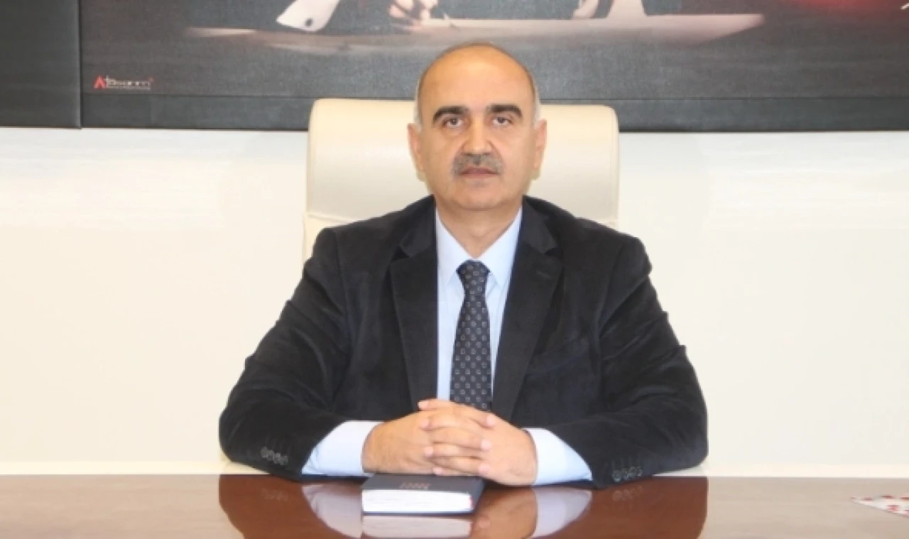 DR. KOÇ, EBELER HAFTASINI KUTLADI