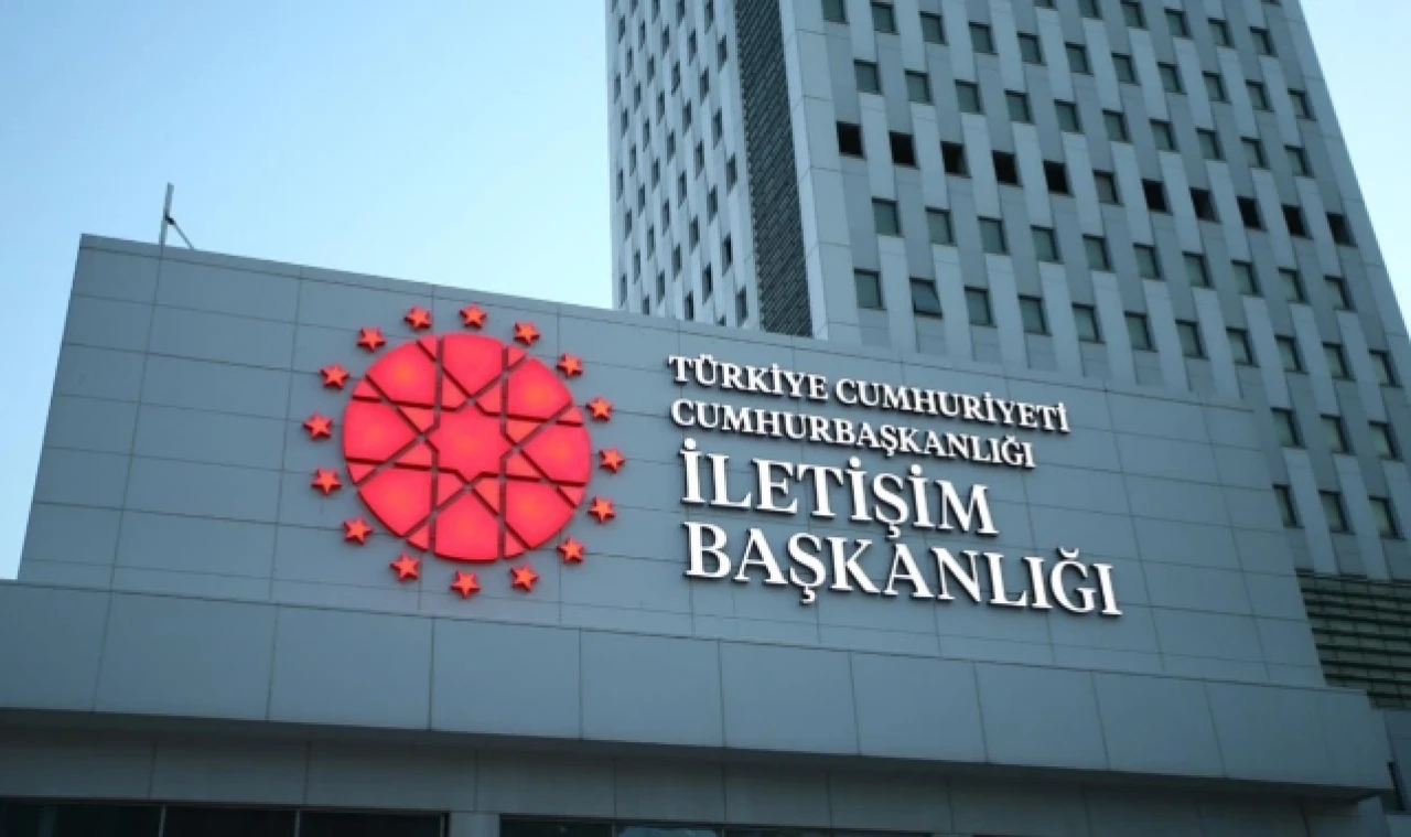 GÖÇMENLERE T.C KİMLİĞİ VERİLDİĞİ İDDİALARINA İLETİŞİM BAŞKANLIĞINDAN AÇIKLAMA