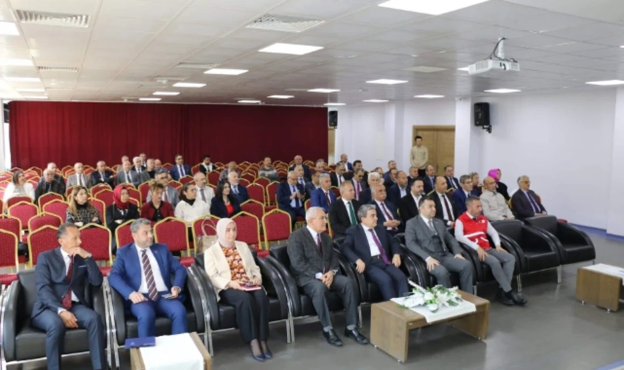 OKULLAR KAN BAĞIŞI İÇİN SEFERBER OLDU