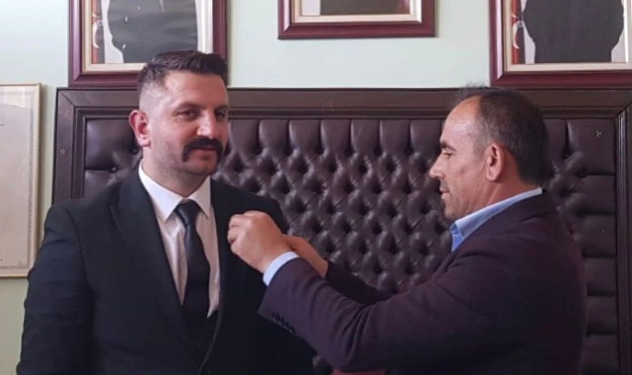 PARTİSİNDEN AYRILDI MHP’YE GEÇTİ