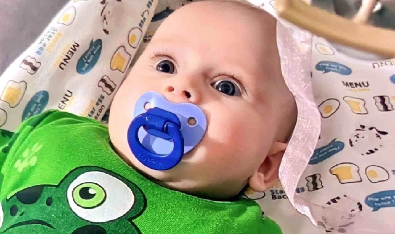 PUSETTEN DÜŞEN BEBEK HAYATINI KAYBETTİ