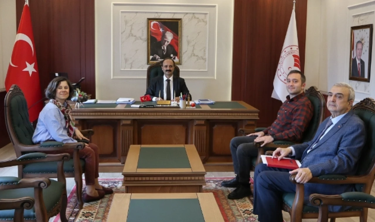 TOPLANTI ÖNCESİ ÖN GÖRÜŞME