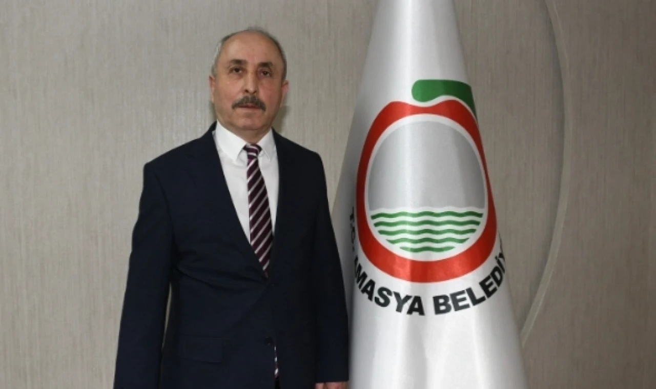 “Üreten, emek veren, çalışan herkesin 1 Mayıs İşçi bayramı kutlu olsun”