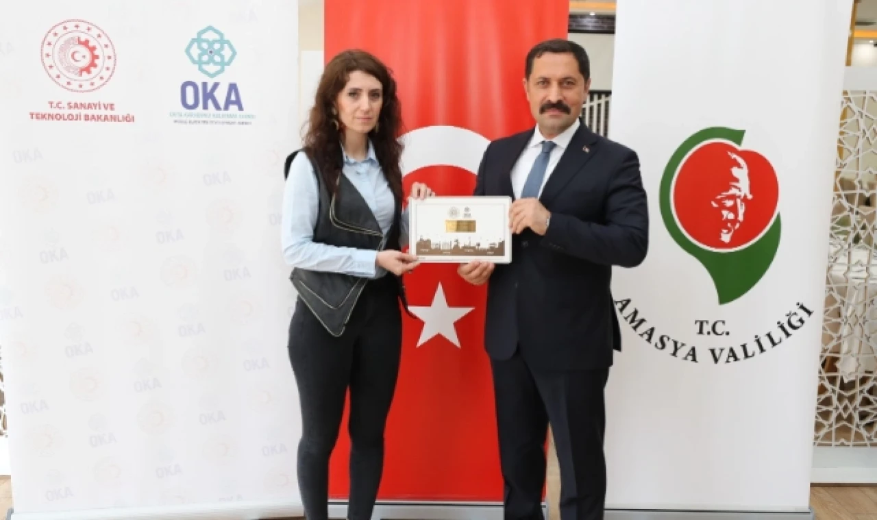 ZİRAAT ODASI’NA BAŞARI PLAKETİ