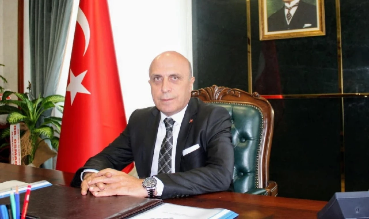 ACAR’DAN ANNELER GÜNÜ MESAJI