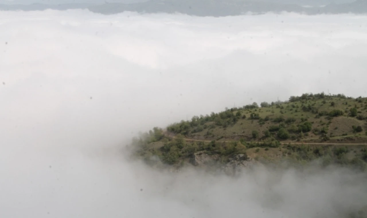 AMASYA’DA SİS ETKİLİ OLDU