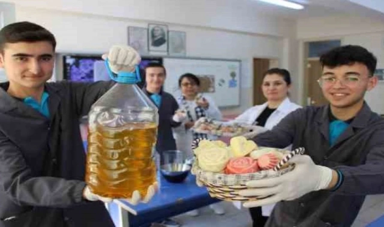  Öğrenciler, Atık Yağlardan Sabun Üretti