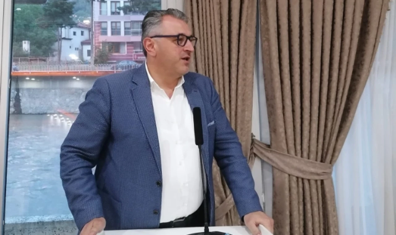 BİZ HEP BİRLİKTE TÜRKİYEYİZ