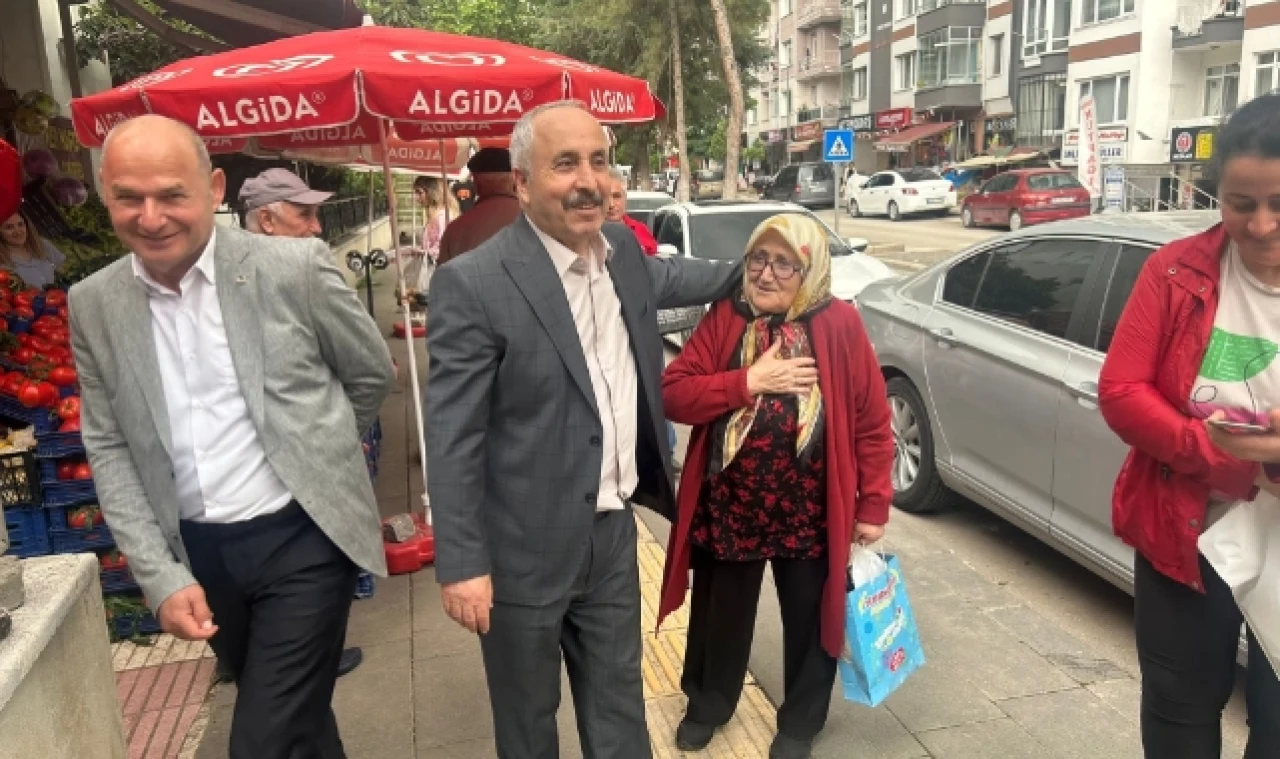 Çelik, Esnafları Ziyaret Etti