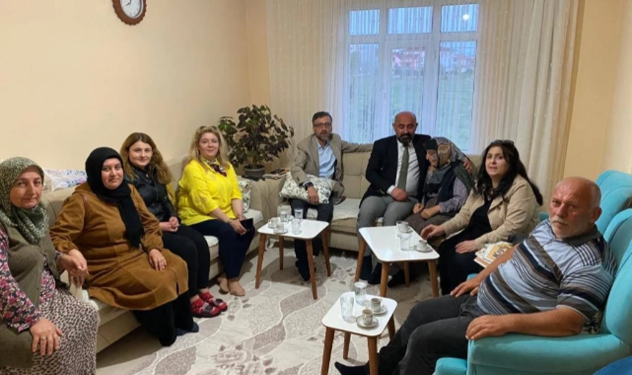 "CUMHUR İTTİFAKI OMUZ OMUZA"