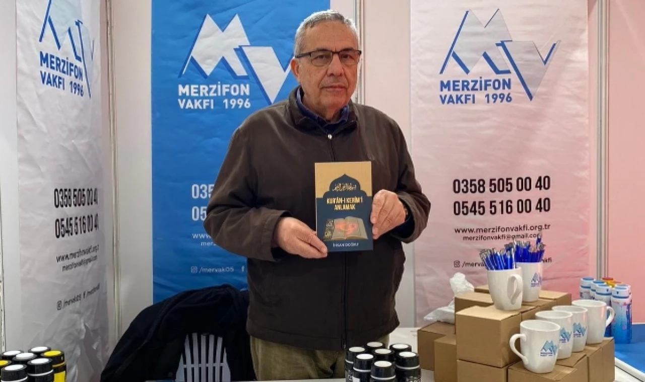 DOĞRU’NUN KİTAPLARI MERVAK STANDINDA