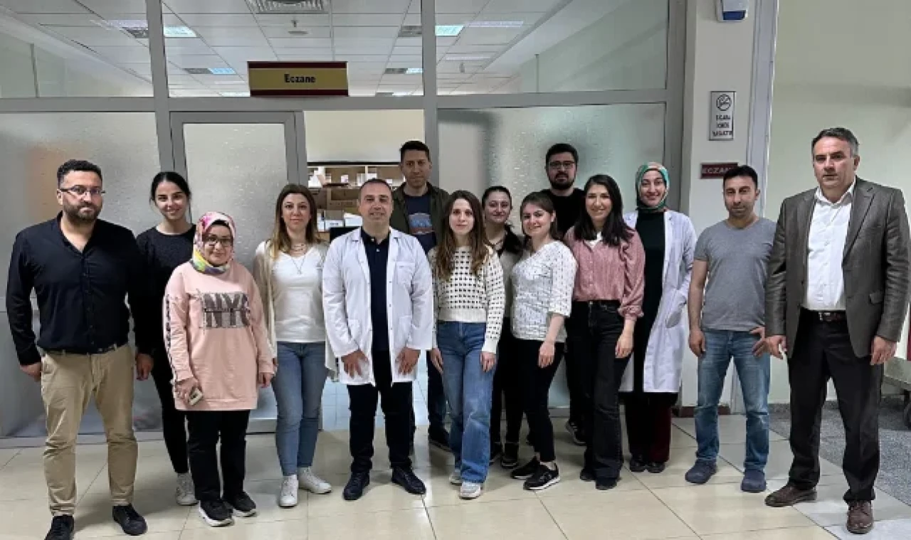 Eczacılar Gününü Kutladılar