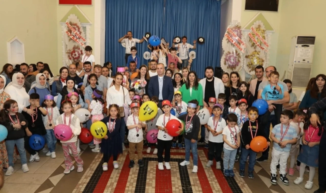 Ergül, Merzifon Oyun Zamanı Satranç Şenliği Programına Katıldı