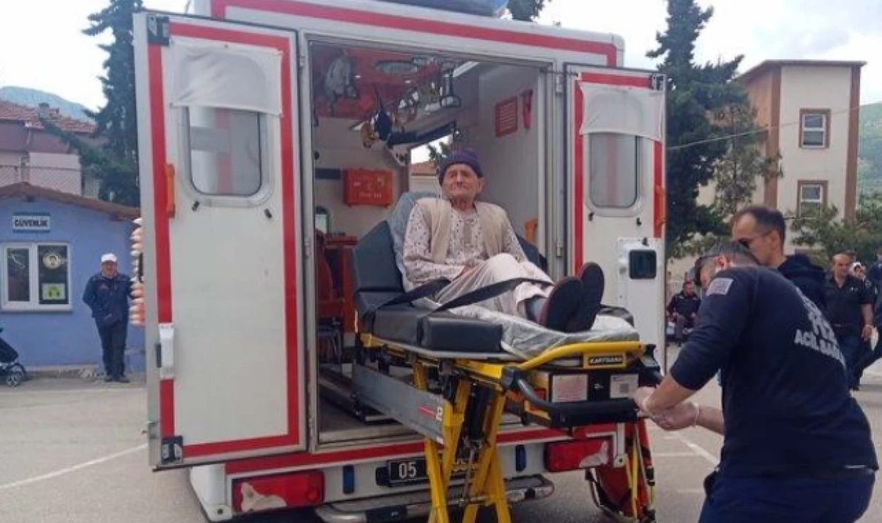 Evde Sağlık Hizmetleri Ekiplerinin Yardımıyla Oyunu Kullandı