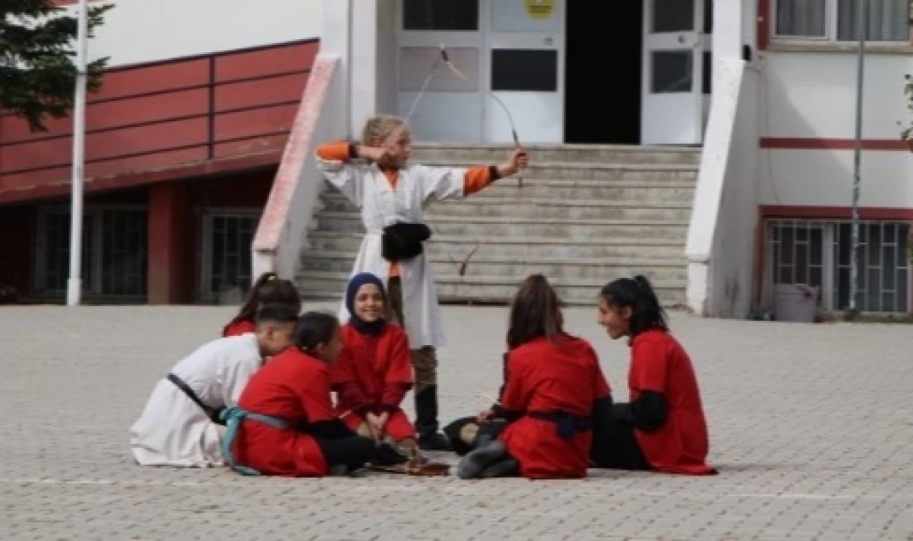 Geleneksel Türk Okçuluğu Takımı Afyon’a Gidiyor