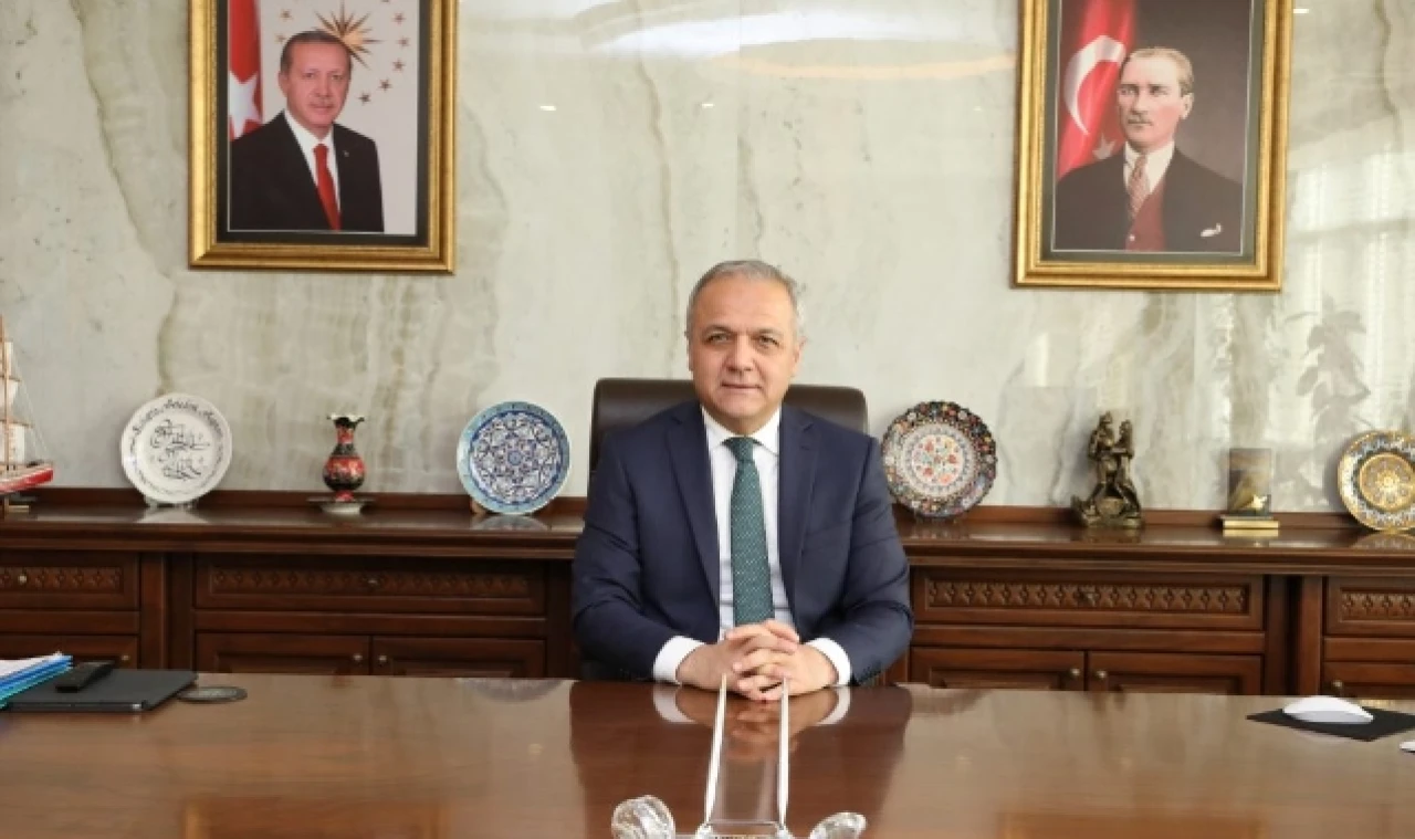 "Gençliğin Abisi Olarak Biz Gençliğin Belediyesiyiz"