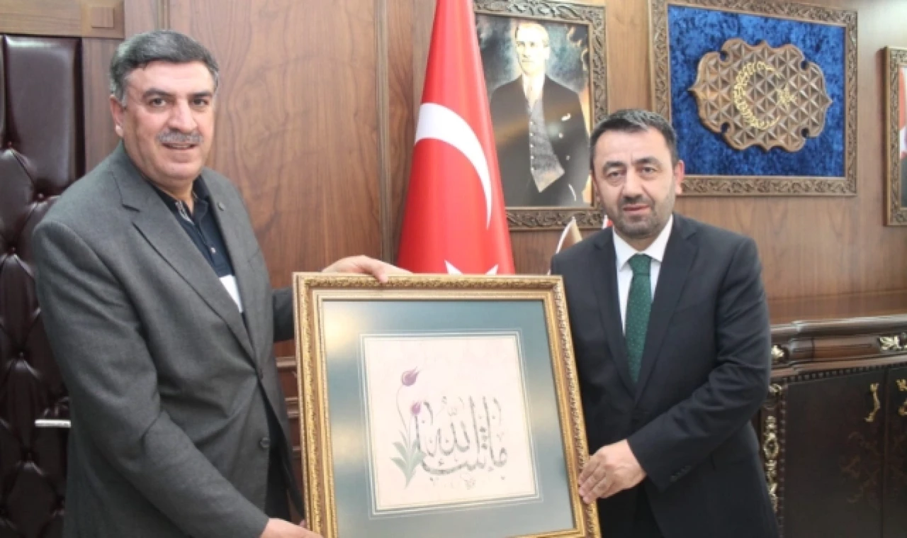 İL MÜFTÜSÜNÜ ZİYARET ETTİ