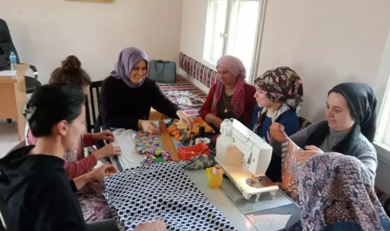 KÖY YAŞAM MERKEZİ KADINLAR İÇİN GELİR KAPISI OLDU