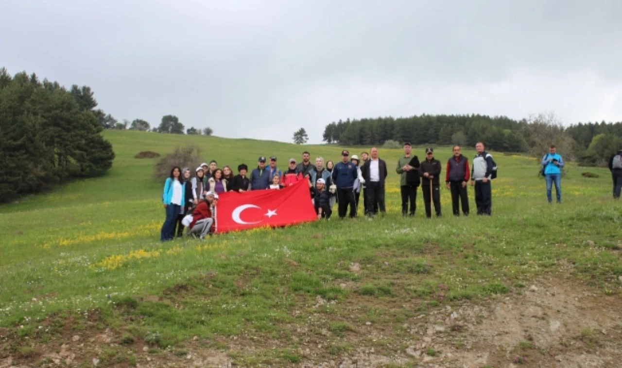 Merzifon'da Doğa Yürüyüşü Yapıldı