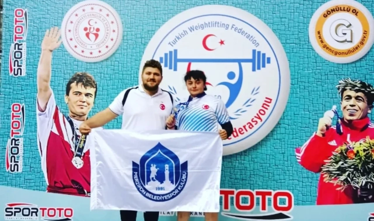 MERZİFON HALTER GURURLANDIRDI