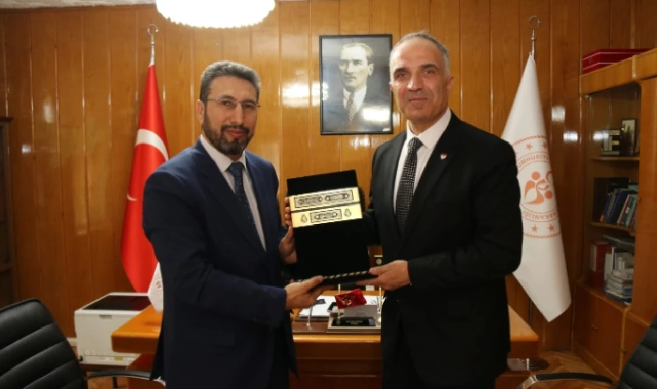 MÜFTÜ PEHLİVAN VEDA ZİYARETLERİNE BAŞLADI