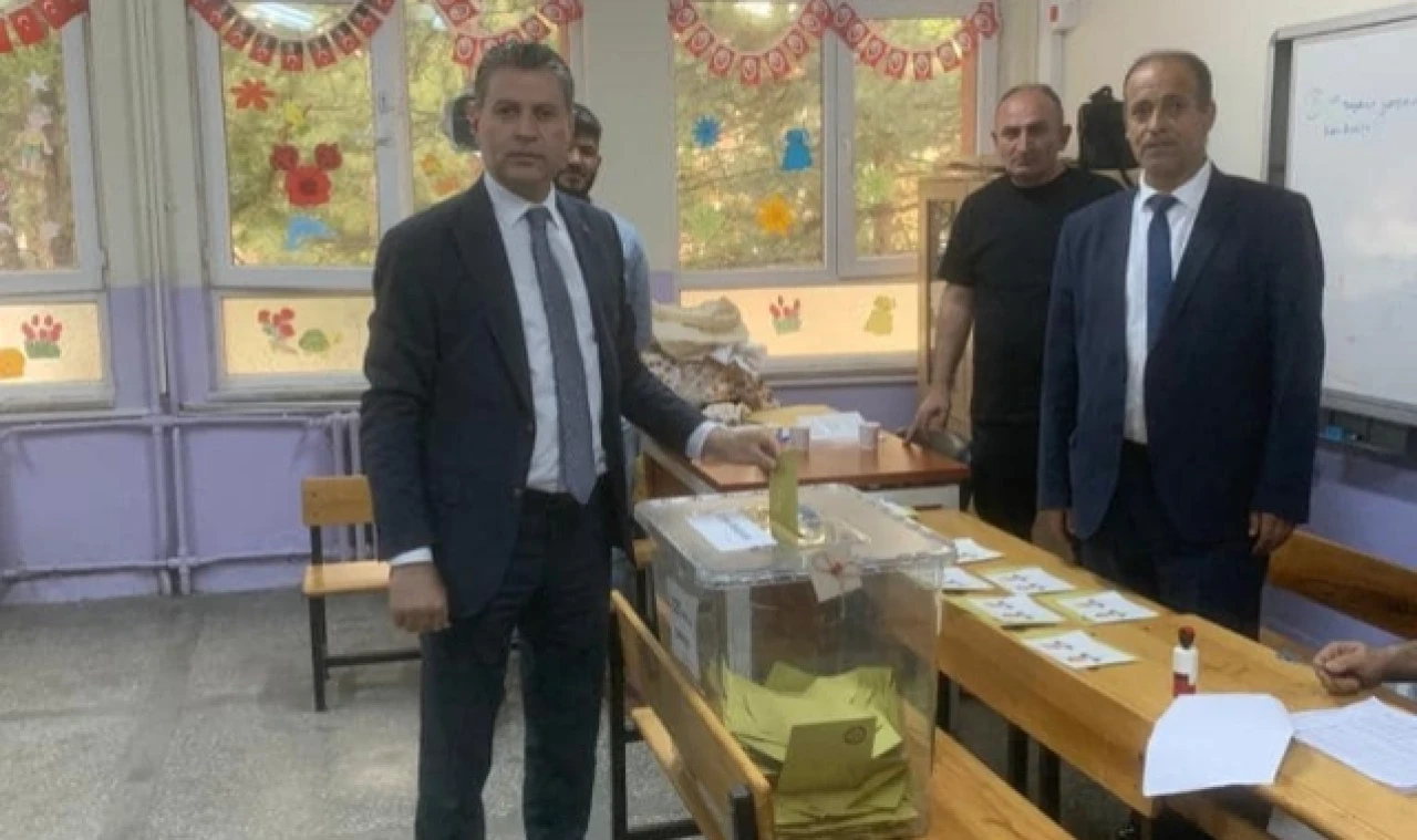 "SENİN OYUN ONUN OYUNUNU BOZACAK!"