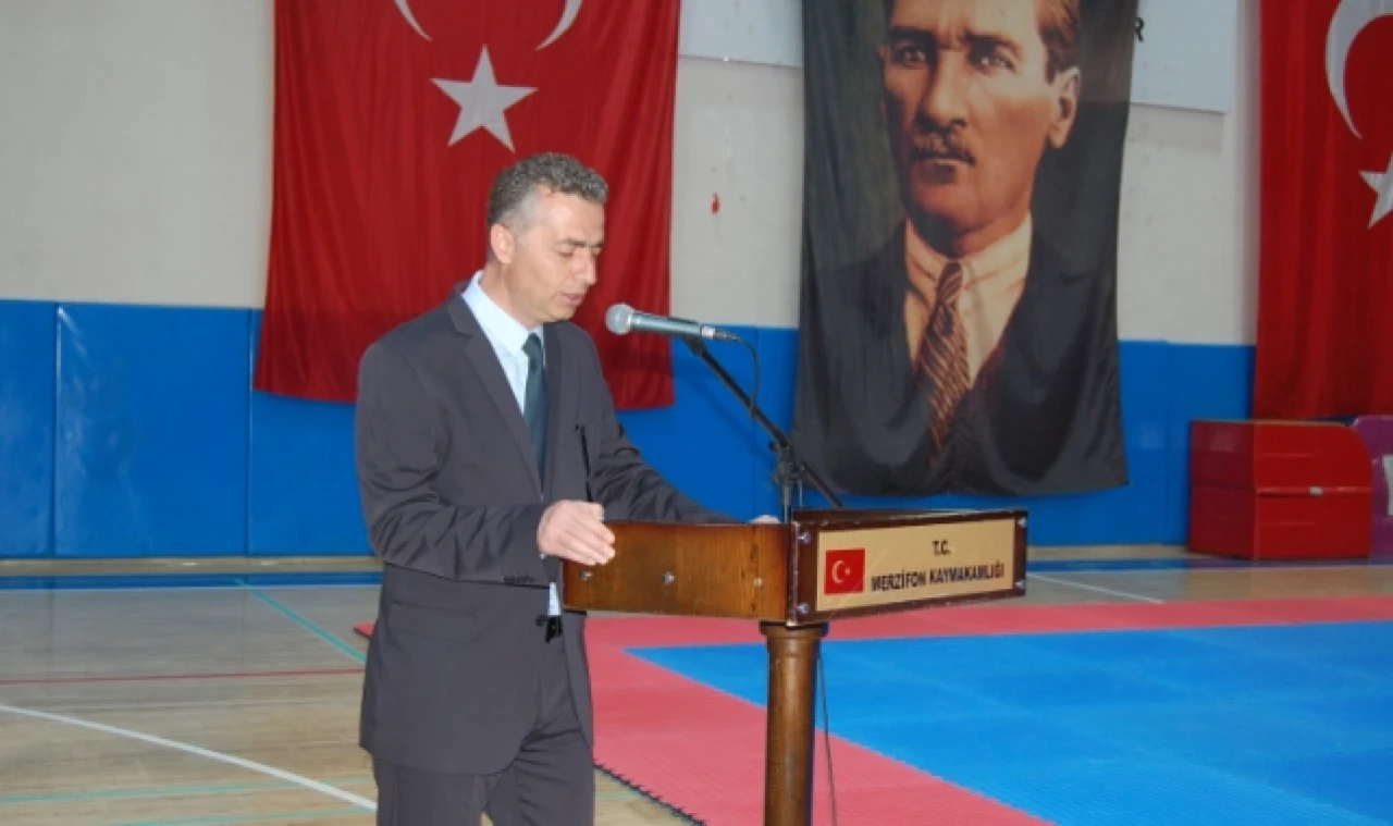 TÜRK MİLLETİNİN GELECEĞİ, YARINLARIMIZIN TEMİNATISINIZ