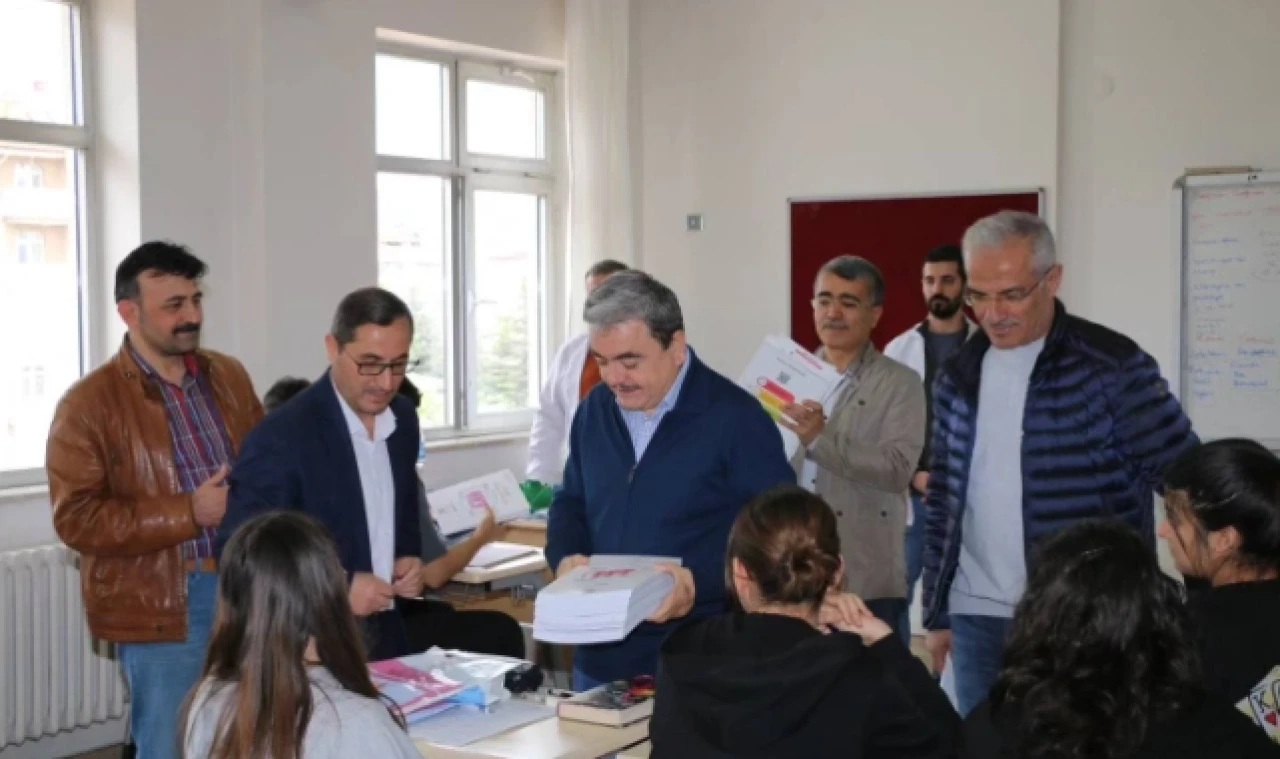 Ücretsiz Yardımcı Kaynak Dağıtımına Devam