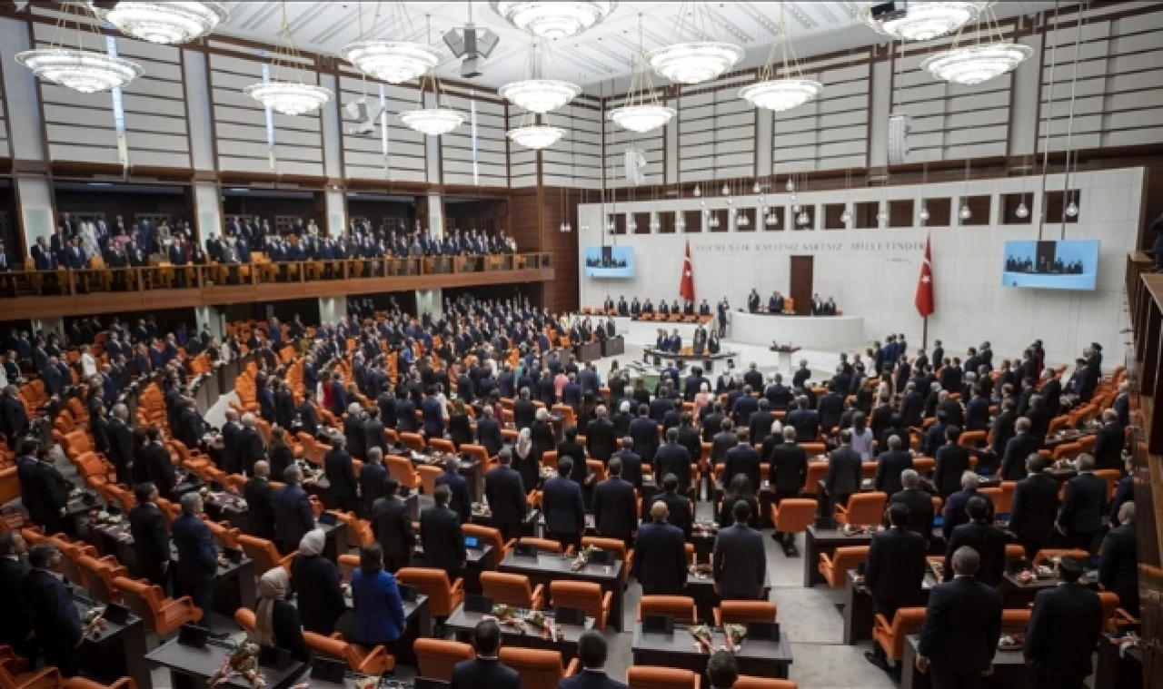 581 VEKİL YEMİN ETTİ