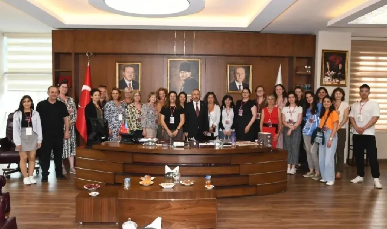 AKADEMİSYENLER'DEN BAŞKAN ÇELİK'E ZİYARET