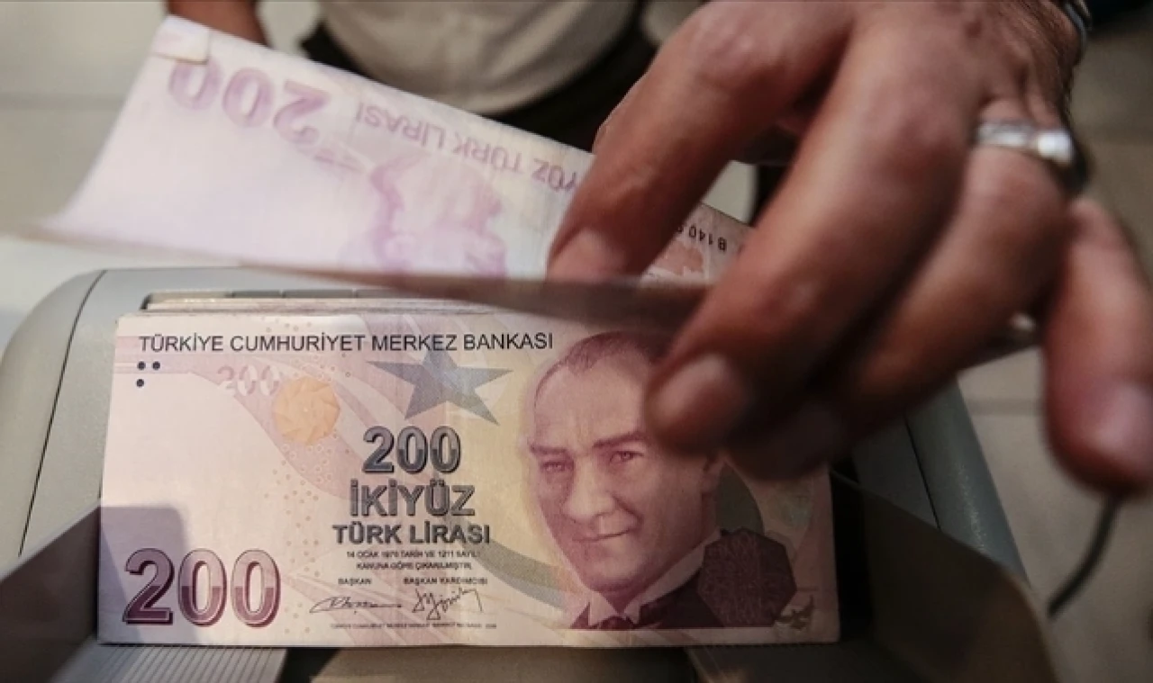 ASGARİ ÜCRETE ZAM YOLDA