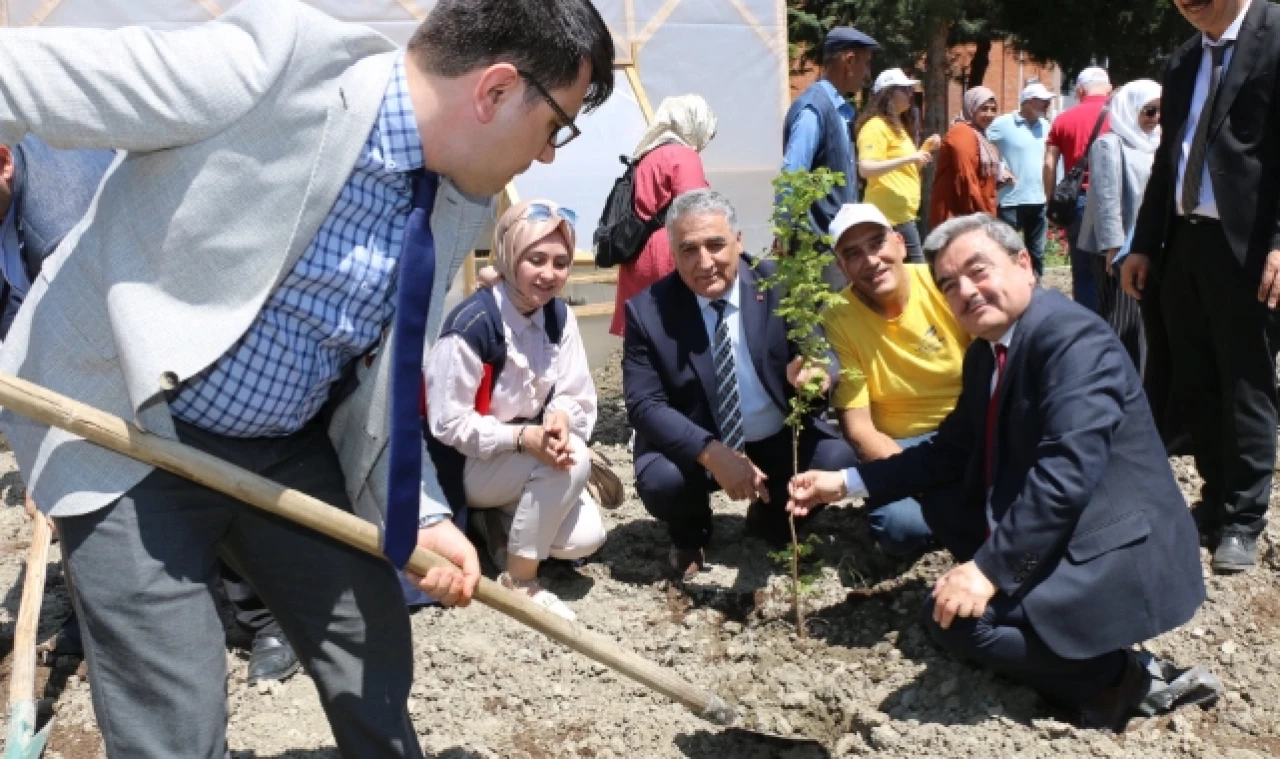 ÇEVRE DUYARLILIĞI ÖRNEĞİ