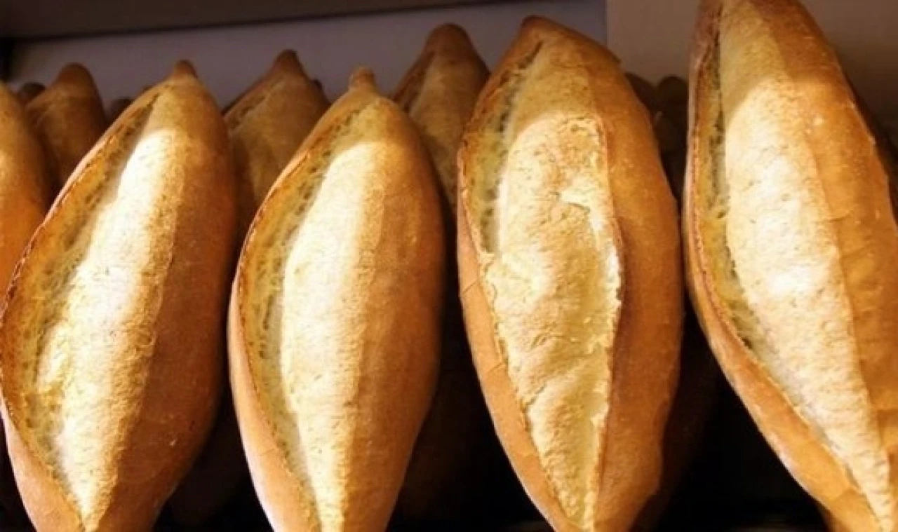 ÇORUM'DA DA EKMEK 5 LİRA OLDU