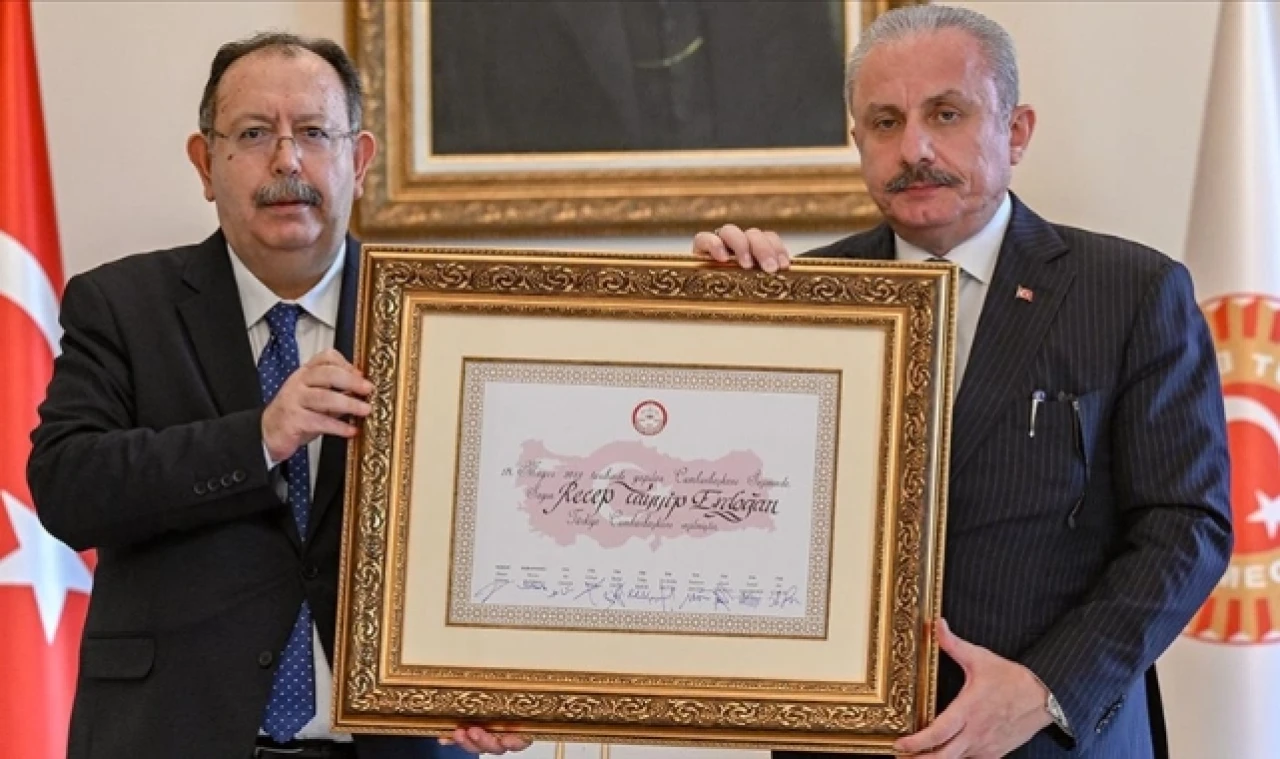 CUMHURBAŞKANI ERDOĞAN'IN MAZBATASI MECLİS'TE