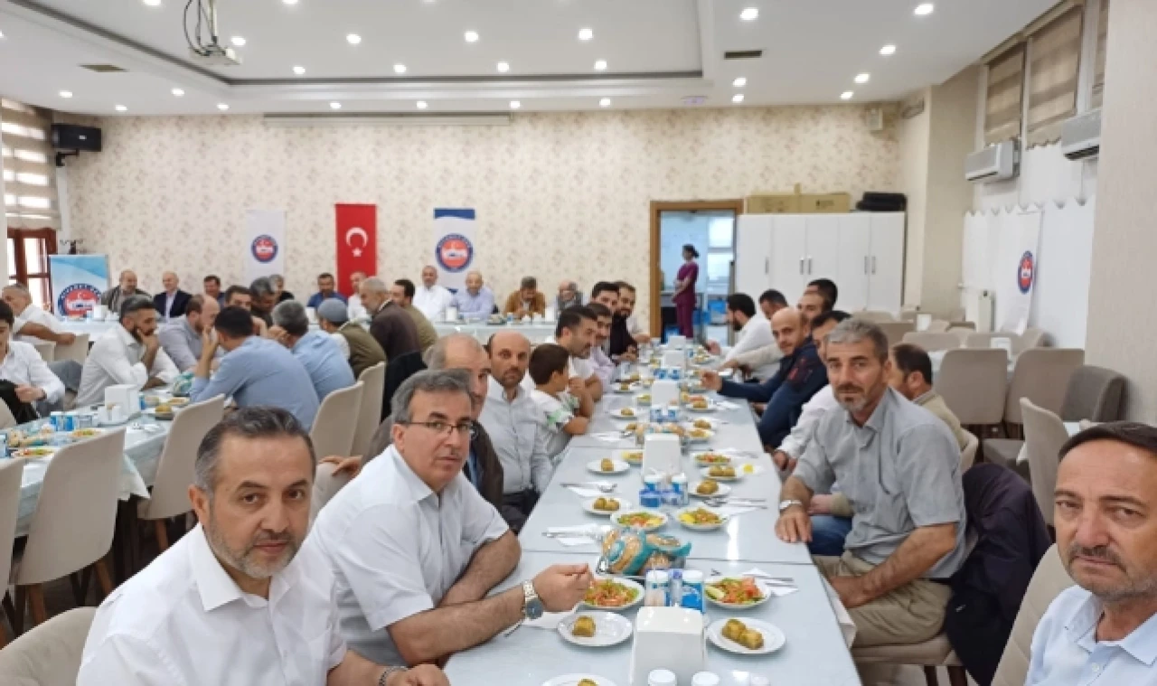 DİYANET-SEN’DEN KAYNAŞMA YEMEĞİ