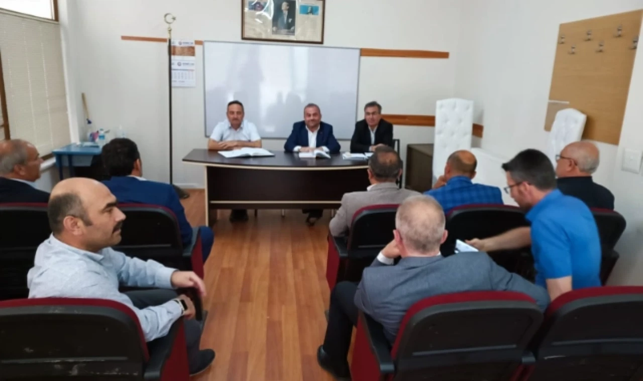 DİYANET-SEN İL DİVAN TOPLANTISINI YAPTI