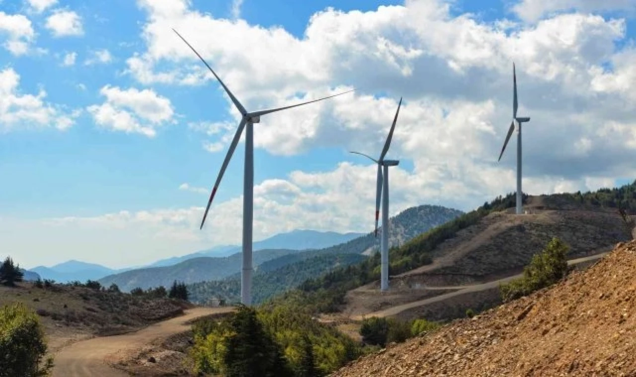 EKSİM ENERJİ’DEN AMASYA’YA ENERJİ YATIRIMI