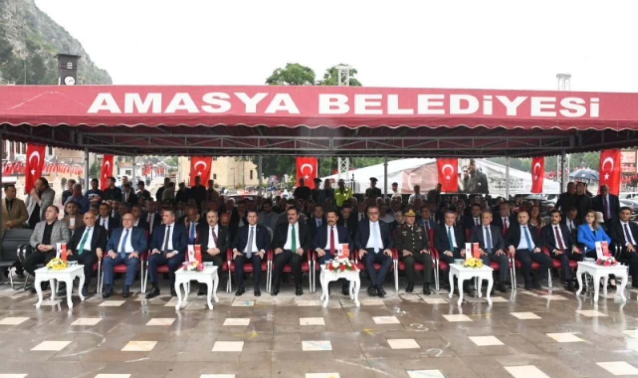 FESTİVAL RESMİ AÇILIŞ TÖRENİ İLE BAŞLADI