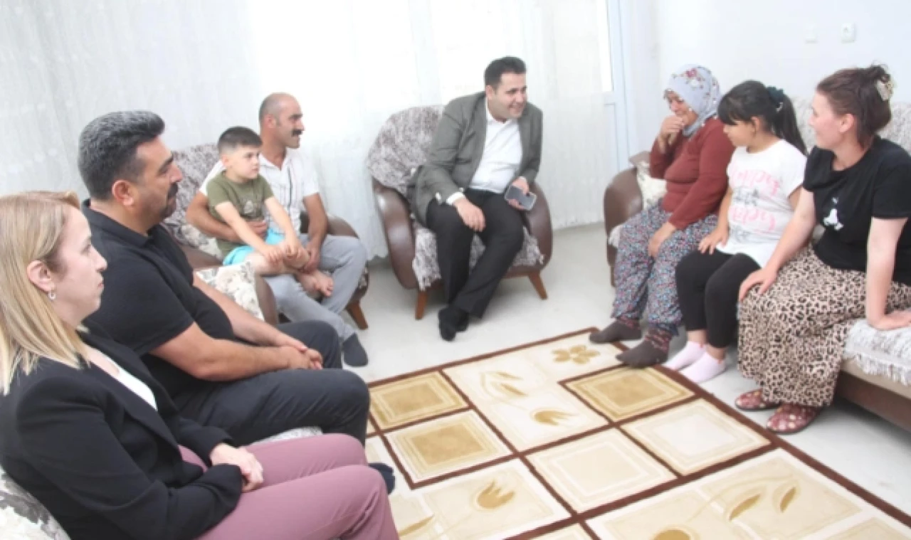 Gökcecik, Şehit Ailelerini Ziyaret Etti