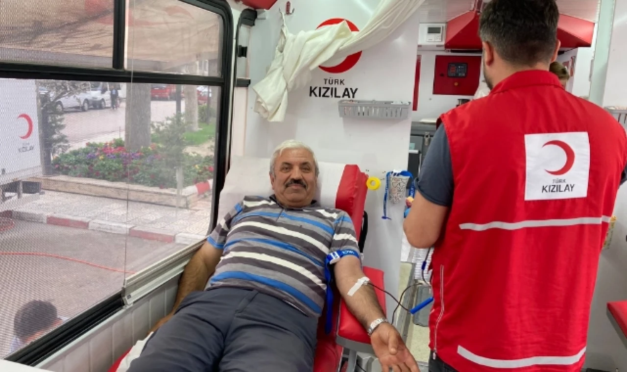Gümüşhacıköy'de Kan Bağışı Kampanyası Düzenlendi